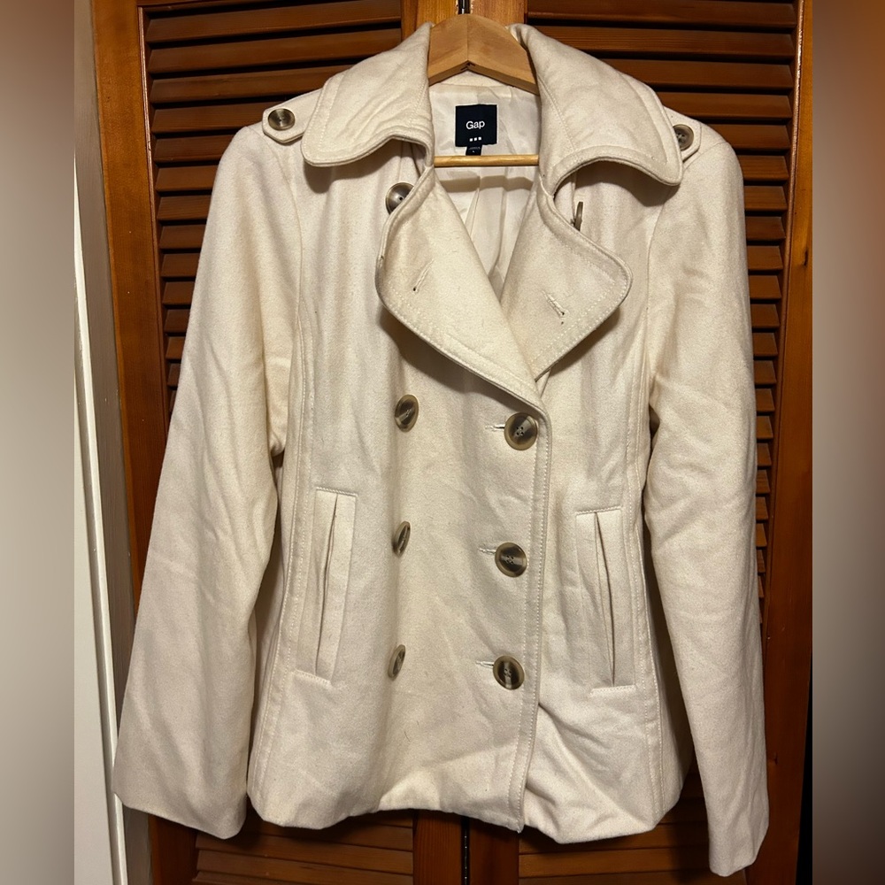 SOLD / GAP White Pea Coat - Picture 8 of 11